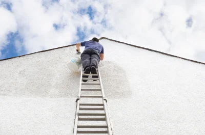 Peinture extérieure à Tréguier — façades et ravalement